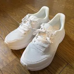 ナースシューズ スニーカー