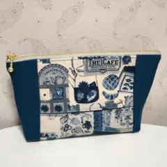 濃マリンブルーとティータイム　ティッシュケース ポーチ　ハンドメイド