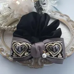 ⭐2958⭐❣️大人可愛い華やかアクセ❣️オリジナル✴インド刺繍リボンシュシュ