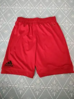 adidas 赤 ハーフパンツ　ショートパンツ　160サイズ　サッカー