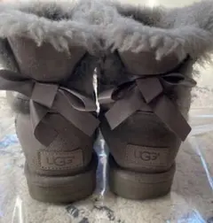 ムートンブーツ グレー