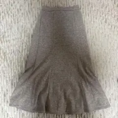 ジーユー マーメイドスカート
