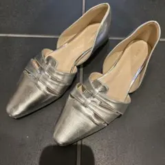 Au BANNISTER シルバー パンプス　39サイズ　レディースのサムネイル
