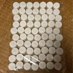 【最終価格】ペットボトルキャップ　70個　白色　ホワイト　美品
