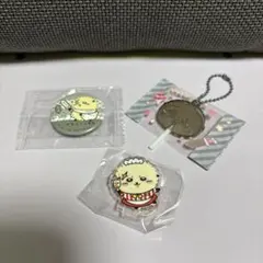 ちいかわ　らっこ　ちいかわレストランアクリルスタンド他3点セット