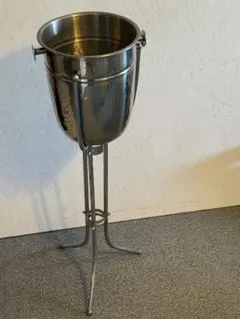 Item thumbnail for item 125a3aac-d67c-43f5-9eba-8b5efe7d3fa0