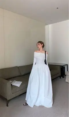 韓国 服 レディース ワンピース 白 ロングワンピース 長袖 白 オフショル 白