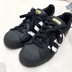 adidas SUPERSTAR ブラック ホワイト スニーカーのサムネイル