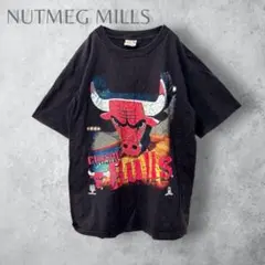 【NUTMEG MILLS】　90s ヴィンテージ　NBA ブルズ　Tシャツのサムネイル
