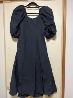 ブラック パフスリーブ ワンピース S