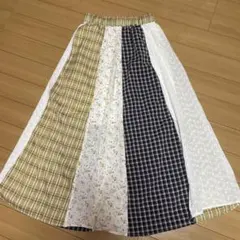 パッチワーク柄 ロングフレアスカート