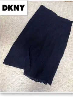 美品♡DKNY ひざ丈スカート サイズ2 チェック柄のサムネイル