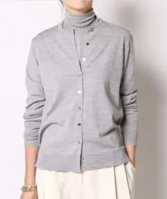 美品✨Deuxieme Classe Future カーディガン ロゴボタン 白 Deuxieme Classe / ドゥーズィエムクラス | 2022SS | Future