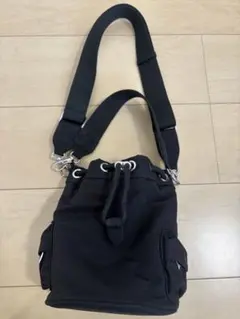 ZARA黒 ナイロン ショルダーバッグ