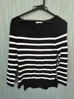 ZARA KNIT 黒と白のストライプ 五分袖ニット