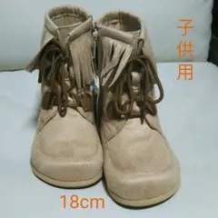 Oshkoshの子供用ブーツのサムネイル