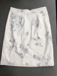 MISCH MASCH ミッシュマッシュ　タイトスカート　花柄【お値下げ不可】