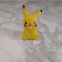 ポケモン プラコロ カラーキャラコロ なみのりピカチュウ - メルカリ