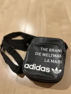 adidas ショルダーバッグ ブラックのサムネイル