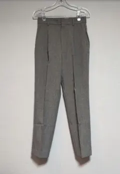 アーバンリサーチロッソ グレージュ テーパードスラックス