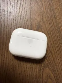 Apple AirPods Pro2 左耳正常右耳ノイズ音する事あり - メルカリ