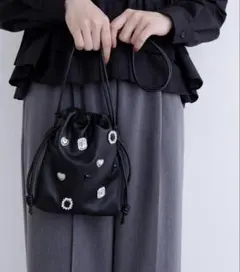 NATURAL BEAUTY BASIC コンチャポシェット クロのサムネイル