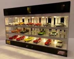 1/64展示10台可能・幾何学底目地・2層式ディスプレーBOX / ネオ