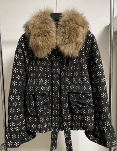 2025年最新】RED VALENTINO レディース 毛皮・ファーコートの人気