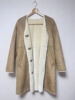 BEAMSベージュ ムートンコート レディース