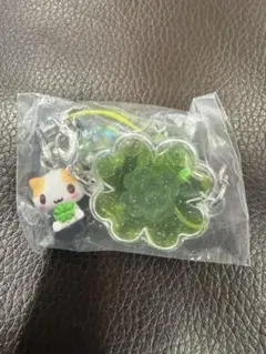 サンリオ シークレットクローバーストラップ マシュマロみたいなふわふわにゃんこ