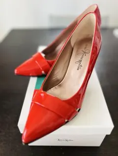 特別価格！未使用新品！銀座 かねまつ 赤 ポインテッドトゥ ハイヒール