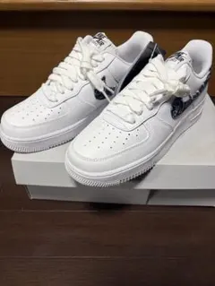 NIKE AIR FORCE 1 ペイズリー柄 ホワイト