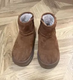 ZARAキッズ ムートンブーツ 19.5cm