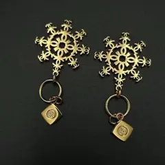 2024年限定 CHANEL シャネル　チャーム　2個売り キーホルダー　飾り