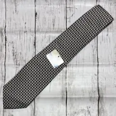 メンズ　ネクタイ　カジュアル　オシャレ　ビジネス　幾何学模様　絹　シルク　黒　白