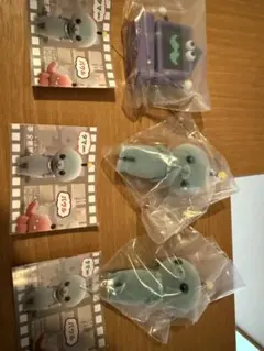 教育番組　ガチャガチャ　フロッキーフィギュア　3体（タマ2体含む）