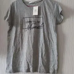 【美品】Lugnoncure プリントTシャツ グレー Mサイズのサムネイル