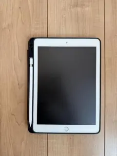 iPad 第6世代 Wi-Fi A1893 シルバー Apple Pencil付