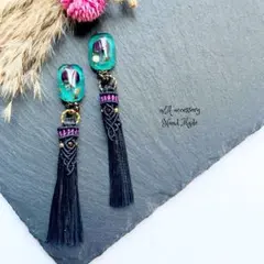 322 「botanica」マクラメタッセルピアス　パープル×グリーン