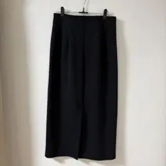 UNIQLO ブラック タイトスカート スリット入り