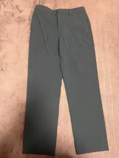 UNIQLO スラックス ブラック
