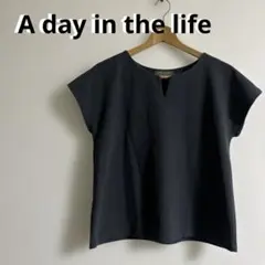 美品A day in the life ダークグレー　ノースリーブ　フリーサイズ