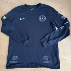 NIKE ランニング　ロンt