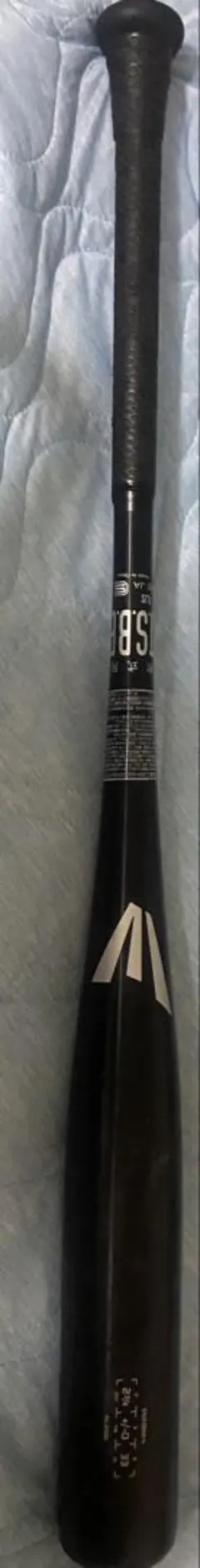 イーストン (EASTON)中学硬式用 BLACK MAGIC83cm、820g - メルカリ