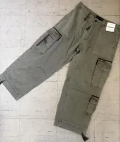 新品Abercrombie&Fitch ULTRABAGGYマルチポケットパンツ