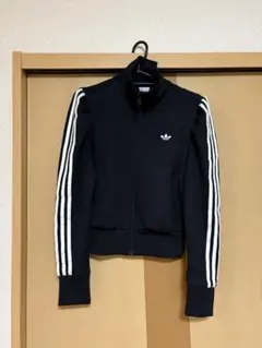 adidas Originalsエレベーテッド スリーブトラックジャケット