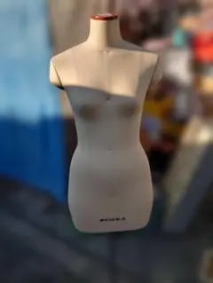 文化服装学院 ボディトルソー BUNKA レディース 肩有り 9号 マネキン