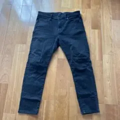 UNIQLO スキニーパンツ ブラック　ストレッチ　33
