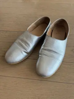 2026年最新】que shoesの人気アイテム - メルカリ