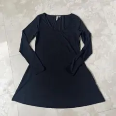 エイチアンドエム H&M トップス ブラック 上品 おしゃれ 可愛い